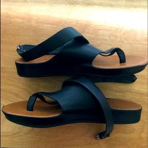 Johnston & Murphy Black & Brown Sandals Size 8 ½ M